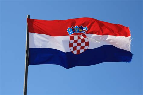 Download imagens croata bandeira, croácia, europa, bandeira da croácia, seda bandeira grátis. EBC | Meio de campo é o ponto forte da Croácia, diz ...