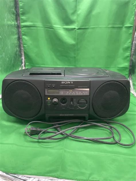 Vintage Sony Boombox Cfd V Cd Radio Cassette Corder Mega Bass