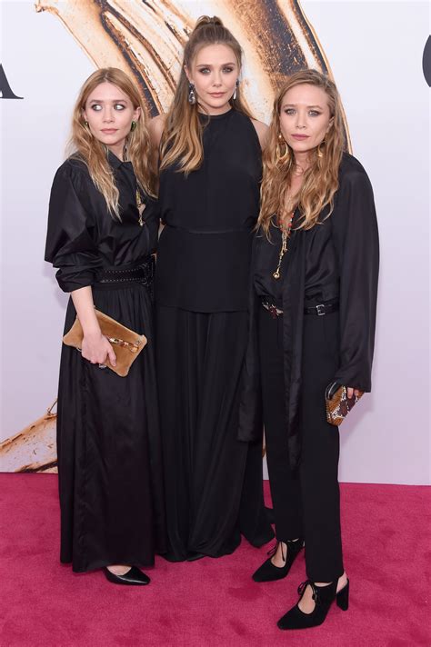Mary Kate Elizabeth And Ashley Olsen The Fashion Crowd Goes All Out For The Cfda Awards Red