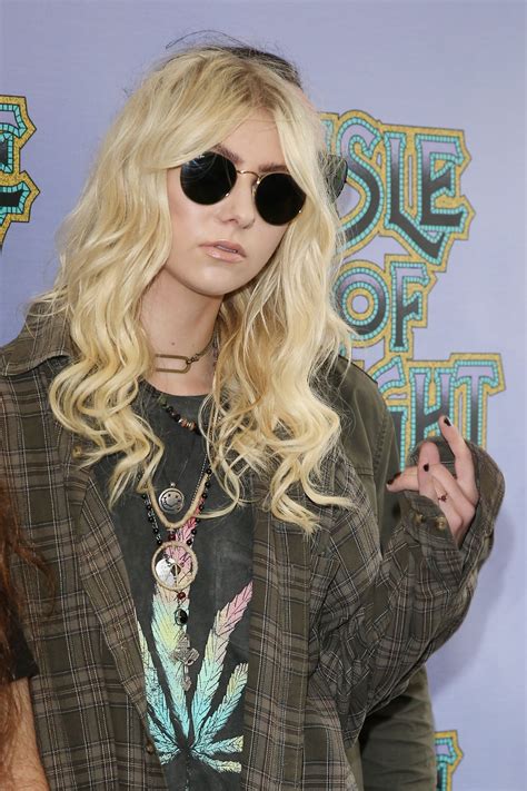 Taylor Momsen At The Isle Of Wight Festival In England Hawtcelebs