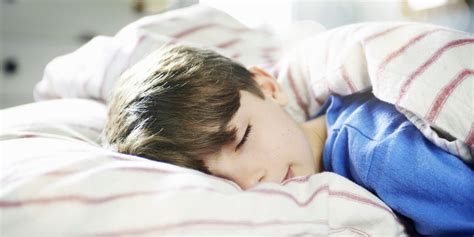 Less Sleep Linked With Obesity In Low Income Kids Huffpost