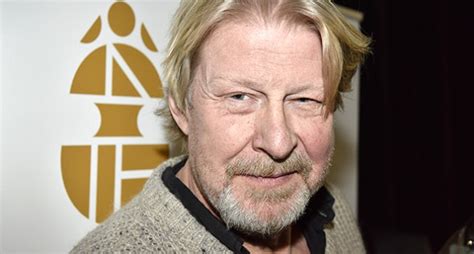 He made a breakthrough as puck in william shakespeare 's 'a midsummer's night dream'. 8 Sidor - Lassgård får roll i Hollywoodfilm
