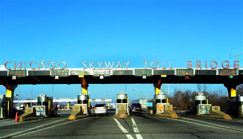 Chicago Skyway Investors Said To Explore Sale Of Bridge Lease Bloomberg