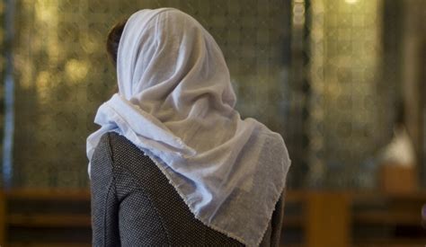Dublin Stone And Tile Company Ordered To Pay Headscarf Wearing Job Applicant €1500 After Asking