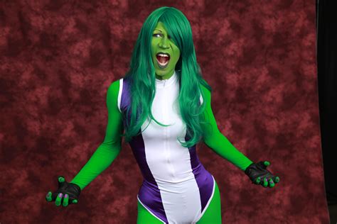 [self] She Hulk At Anime Expo R Crossplay