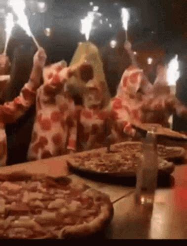 Pizza Pizza Lovers GIF Pizza Pizza Lovers Pizzas Discover Share GIFs