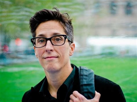 Alison Bechdel Detailed Biography With Photos Videos