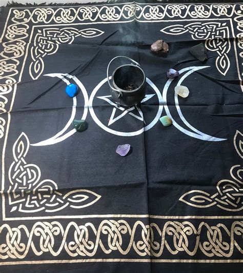 Triple Moon Altar Cloth Witchcraft Tarot Card Readers Cloth Etsy