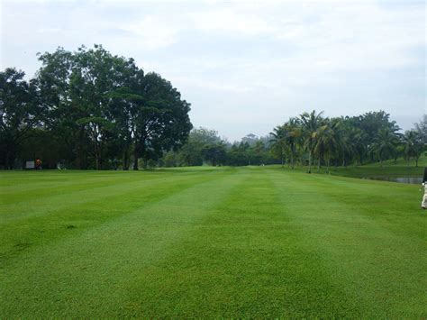 Get the directions from other places to kelab rahman putra, selangor by simply put the location name in the from field. Kelab Rahman Putra - The Lakes Course
