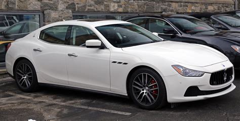 File:2014 Maserati Ghibli III Q4 fR.jpg - Wikimedia Commons