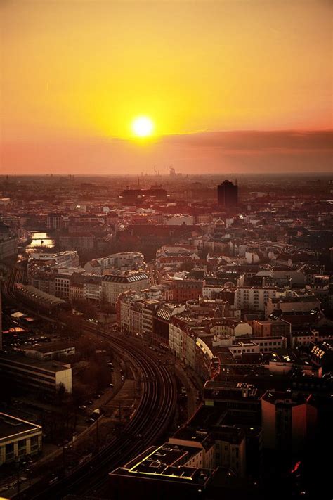 Wenn sie die website weiter nutzten, gehen wir von ihrem einverständnis aus. Berlin von oben - die besten Aussichtspunkte der Stadt ...