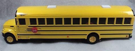 Extended Edition Classical Yellow Us School Bus Toy Sb4t069