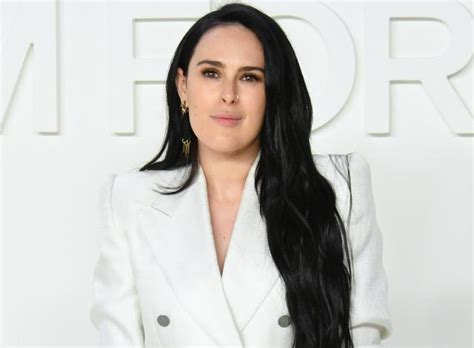 Rumer Willis Says She Broke Her Own Water While Giving Birth And I Honestly Didnt Even Know