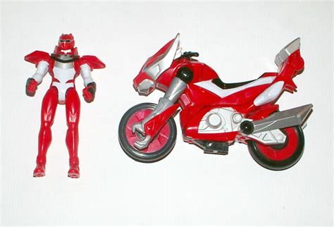 Power Rangers Jungle Fury Red Ranger With Transforming Battle Bike