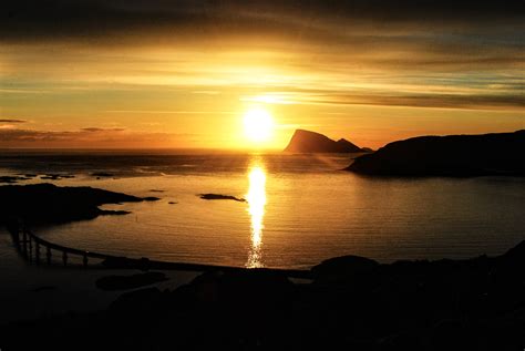 How To See The Midnight Sun In Tromsø Visit Northern Norway