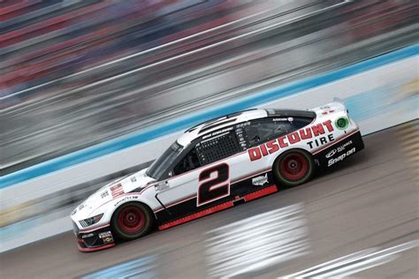 Most races are 200 points, but the southern 500 is worth $25,000 and has a large impact on the final along with the points based on the finishing position, a driver who leads at least one lap in a race under nascar's charter system beginning in 2016, the last place finisher will earn 1 point. Brad Keselowski 2020 season in review | NASCAR