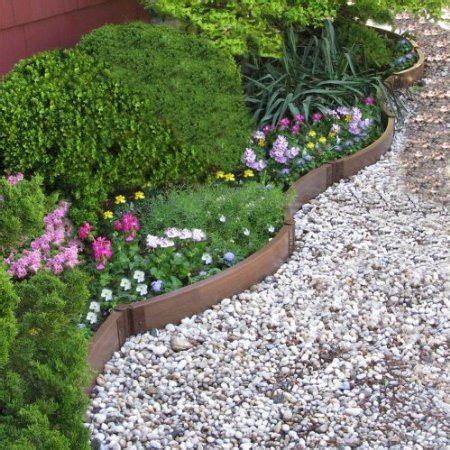 Simply follow the edges of your lawn, making smooth, gradual curves.to make smooth, sharp curves, bend the metal lawn edging around a circular form. Amazon.com : Frame It All PBK-CIR1 32ft. Curved Garden Border : Garden Border Edging : Patio, La ...