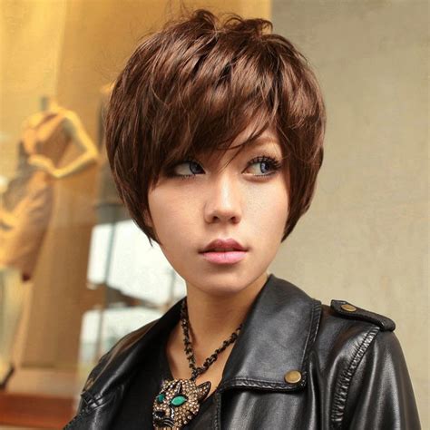 How to get anime male hairstyles? Show able temperament OL wind slanting fringe short curly ...