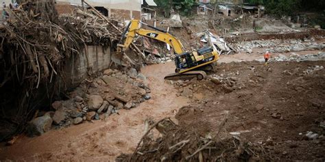 Desperate Search For Mudslide Survivors In Colombia Fox News Video