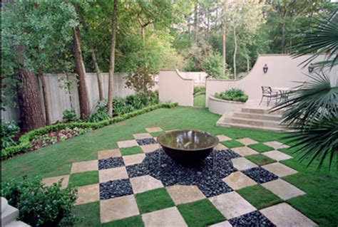 Cheap Backyard Ideas on a Budget Pictures & Designs