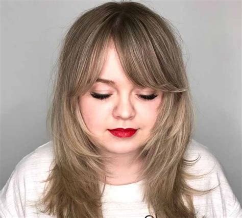 Check spelling or type a new query. 33+ Fashion Rambut Pendek Wanita Muka Bulat