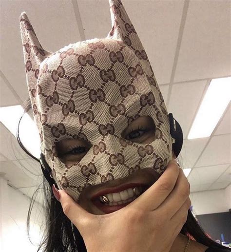 Animated gif about fashion in ♡ — gif & clip dump by valeria. @𝘂𝘁𝗰𝗽𝗶𝗮_ | Mask girl, Bad girl aesthetic, Ski mask