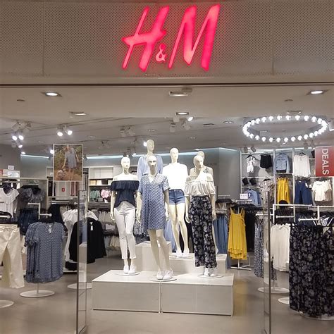 Believe us when we say that everything you're looking for is right here! H&M - H&M @ Sunway Pyramid