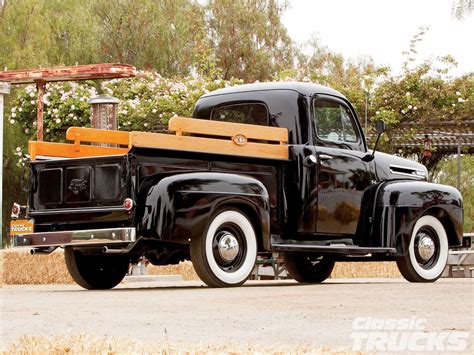 1948 Ford F1 Pickup Black Classic Old Vintage Usa 1600x1200 02