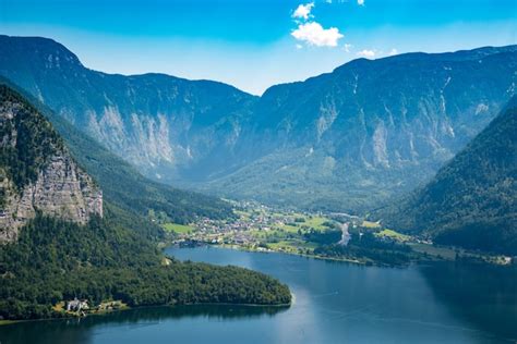Premium Photo Alpine Scenery And Lake Hallstatt In Austrian Alps