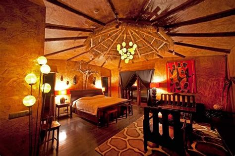 Details such as animal prints further emphasize the splendor of the black continent. Pin by Marissa Hibel on Accra, Ghana | African decor ...