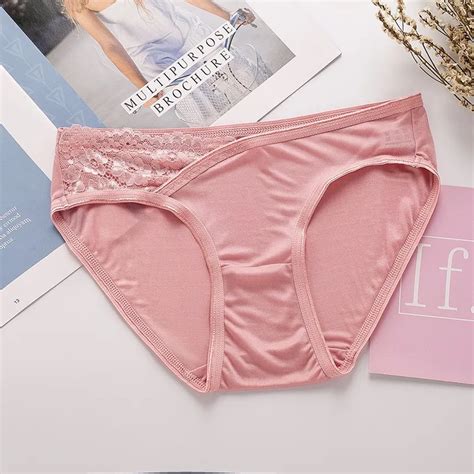 2019 New Silk Underwear Women Underwear Female Eroti Thin No Trace Sexy Comfortable Breathable