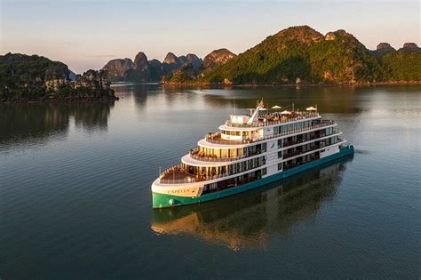 Tripadvisor カペラ クルーズ 2 日間 ハノイ発ハロン湾とランハ湾を探索、提供元：michael Tours Hanoi ベトナム