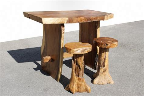 Tectake mange debout bois ø 79 cm. Mercier Carrelages | Mange debout en bois de Suar