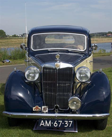 Pin op Oldtimers, oude auto's