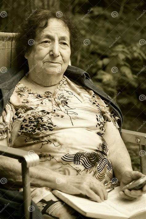 Lonely Old Woman Stock Photo Image Of Mother Senior 3010126