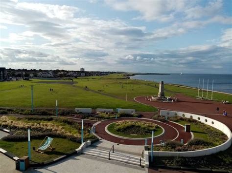 the links whitley bay photo uk beach guide