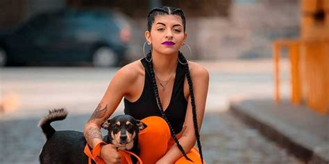 Д**ьмо или если te cazzo! Contratar a Cazzu | World Music BA - Contrata a tu artista