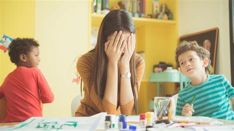 Viel zeit verbringen eltern damit, ihre kinder von a nach b zu bringen. Erzieher und Eltern packen aus: Das passiert wirklich in ...