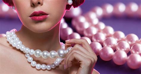 What Does A Pearl Necklace Symbolize