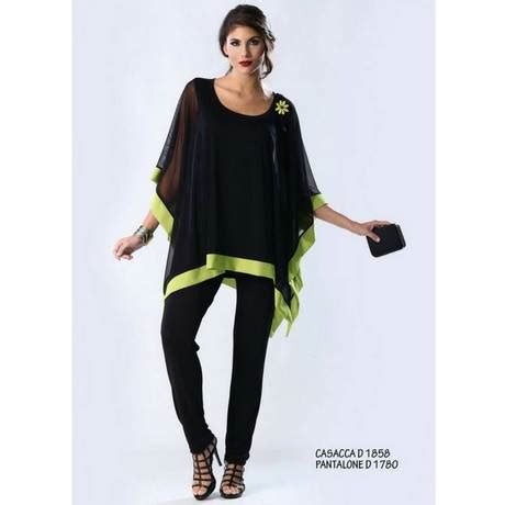 Eleganti come un abito da cerimonia, confortevoli come una tuta da ginnastica, le jumpsuit coniugano design e comodità come nessun altro capo è in grado di fare. Casacche eleganti taglie comode