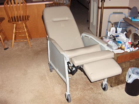therapeutic hospital chair recliningwith tray boston