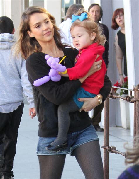 Jessica Alba Held Her Daughter Haven While Out And About In La On