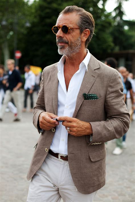 Great look for spring/summer, by: A reader asks - how do I dress now that I'm past forty ...