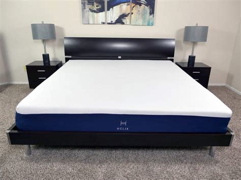 A queen size mattress is the most popular mattress size, giving you an extra 6 inches of width over a full size. Best Mattress Canada | Sleepopolis