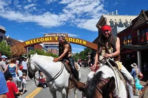 The buffalo bill museum and grave, a facility owned and operated by the city and county of denver, exists to preserve the memory of william f. Hiking, Biking, and Rock Climbing on Lookout Mountain ...
