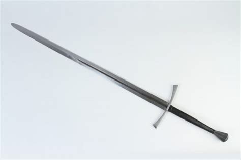 How Long Is A Longsword Blade These Swords Were Quite Common During
