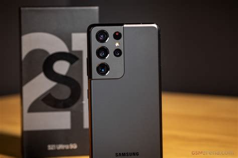 The samsung galaxy s21 ultra is the headliner of the s21 series. Samsung Galaxy S21 Ultra 5G pictures, official photos