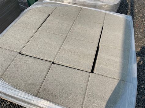 12x12 Concrete Stepping Stone Gray Sutherland Landscape Supplies