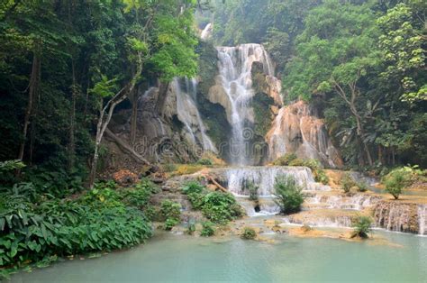 Tat Kuang Si Waterfalls In Luang Prabang Laos Stockfoto Bild Von