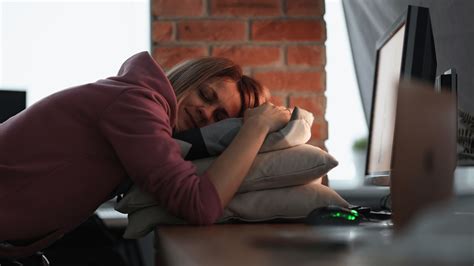 How Power Napping At Work Can Make You More Productive Flexjobs